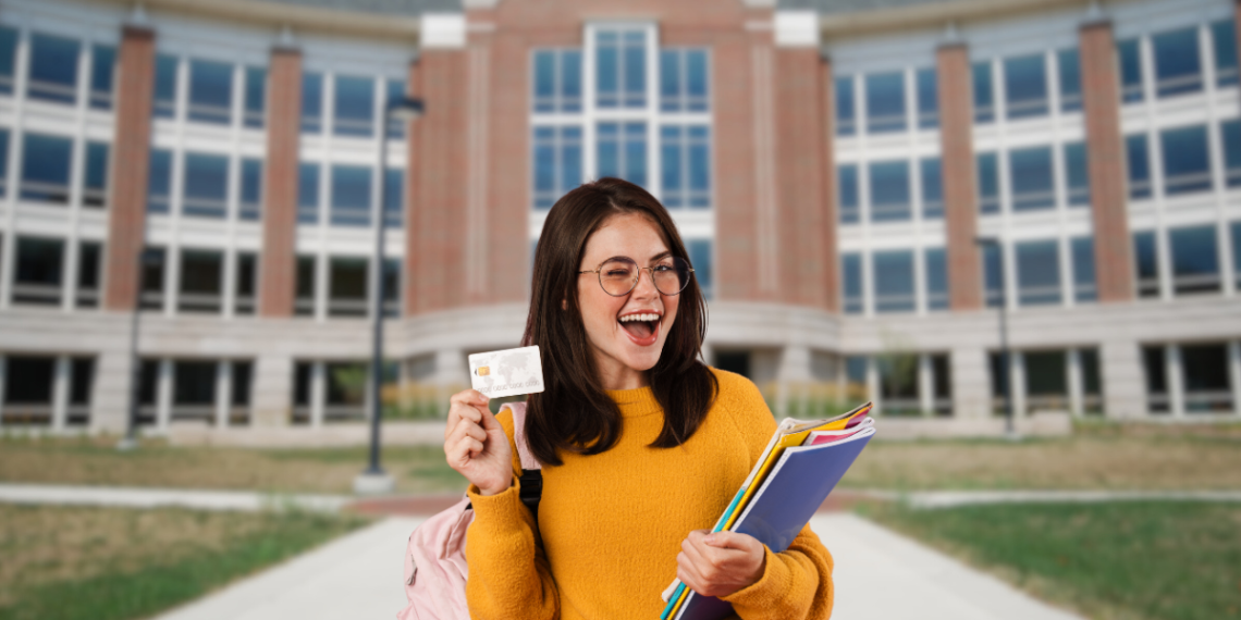 First Credit Card: Dos and Don’ts of Having a Credit Card in College