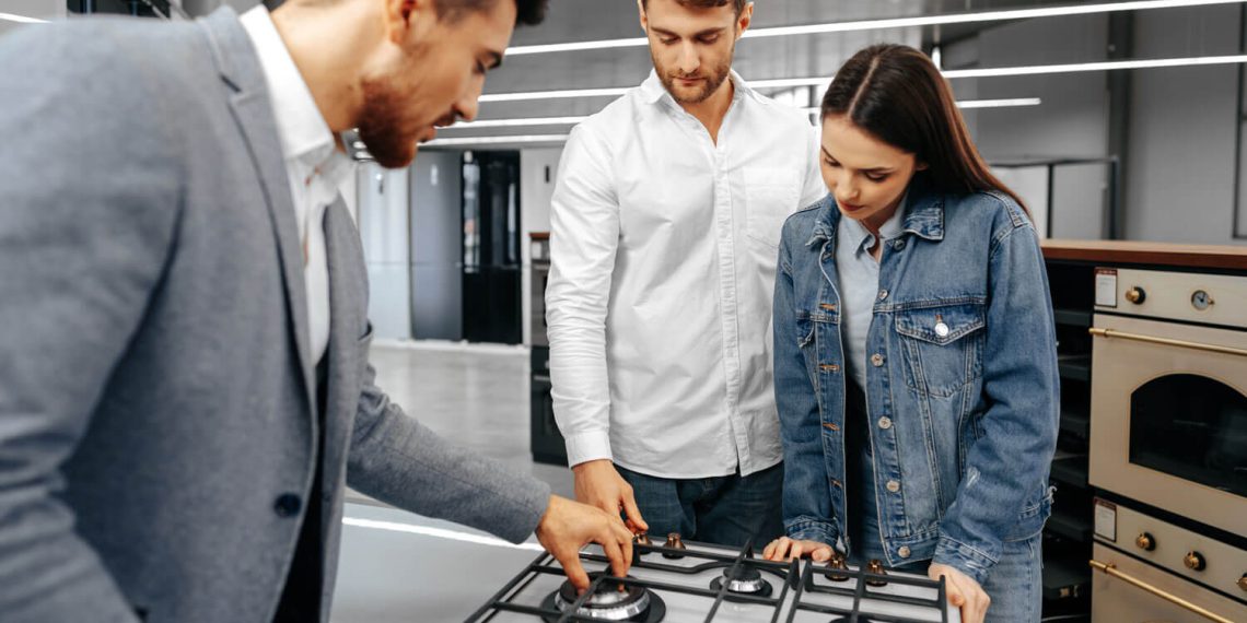 Personal loan versus line of credit: Which should you choose?