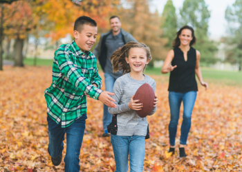10 Thanksgiving Day Family Activities That Won’t Hurt Your Wallet