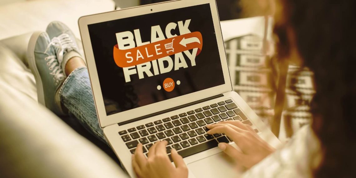 South Africans Advised to Spend Wisely This Black Friday