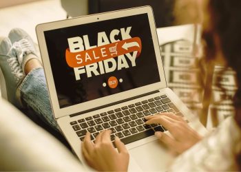 South Africans Advised to Spend Wisely This Black Friday