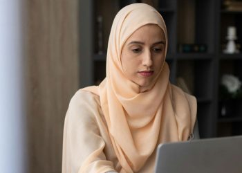 How much money should I have saved by age 25?