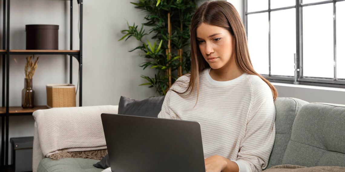 Secured loans vs. unsecured personal loans: Which should Canadians get?