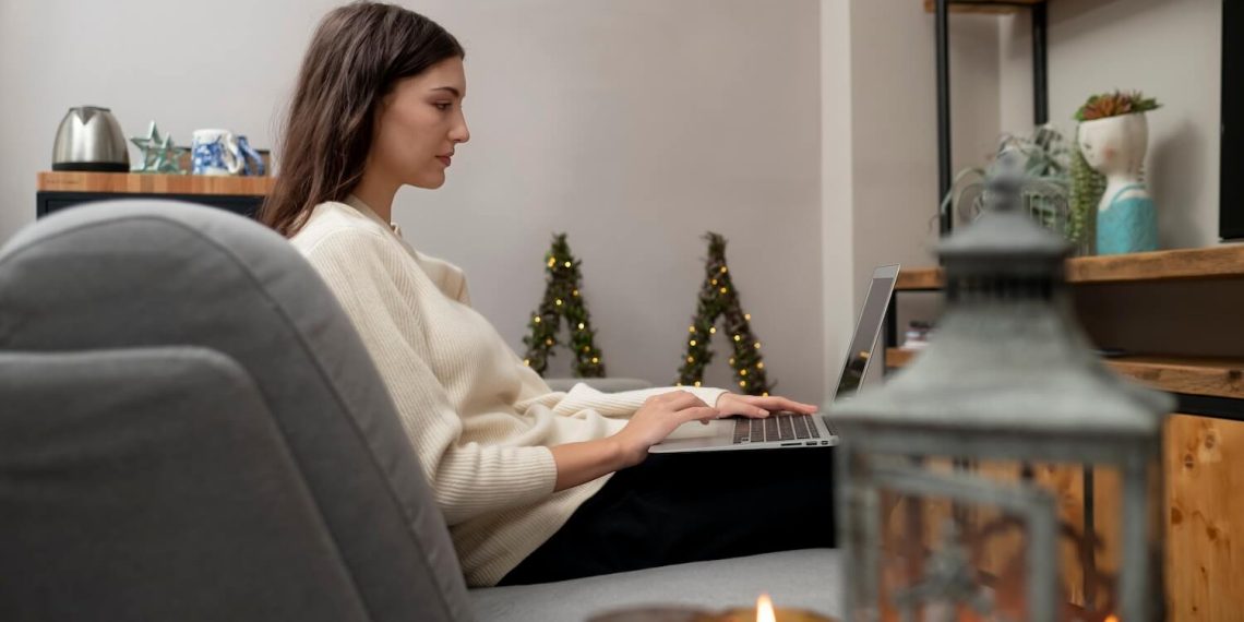 Year-end tax-saving tips for Canadians for 2024