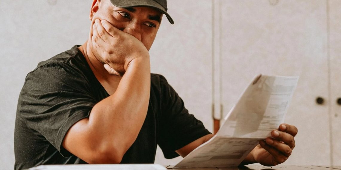 Canadians’ financial stress grows despite interest rate cuts