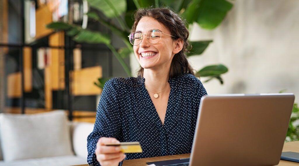 First Access Credit Card Review 2025: Pros & Cons