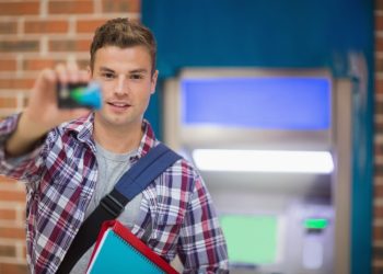 6 Best Credit Cards for College Students of 2025