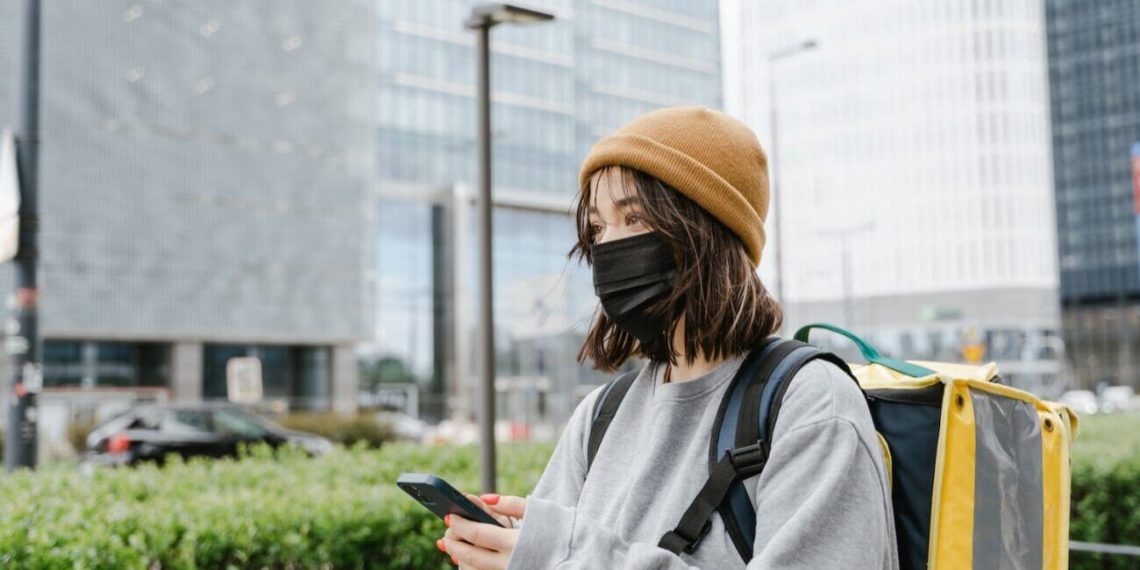 How to make more money in Canada: 6 side hustle ideas