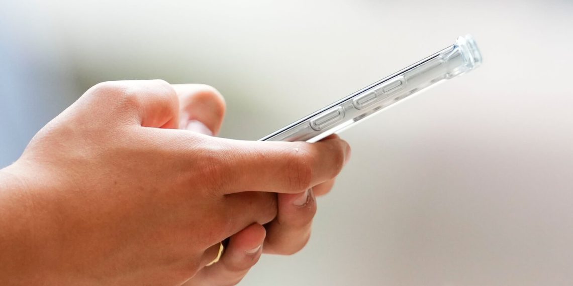 Complaints against Rogers, Bell and other Canadian telcos at record levels