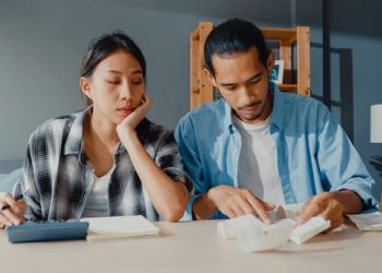 How to Break the Paycheque to Paycheque Cycle