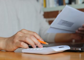 What to Look Out for in a Debt Consolidation Loan