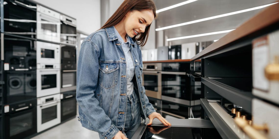 What to know before taking out a loan in Canada