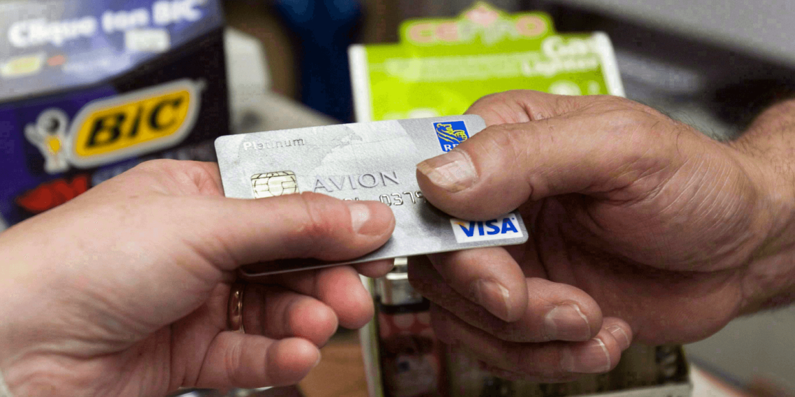 1.4 million Canadians missed a credit payment in second quarter