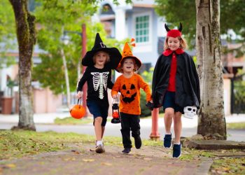 The Real Cost of Halloween: What Americans Spend and How to Cut Costs