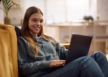 Debt Management Success Story for First-Time Renters: Katie’s Journey Paying Off Credit Card and Payday Loan Debt