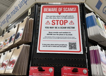 How to Avoid Holiday Scams in 2025: 6 ways to Protect Your Wallet