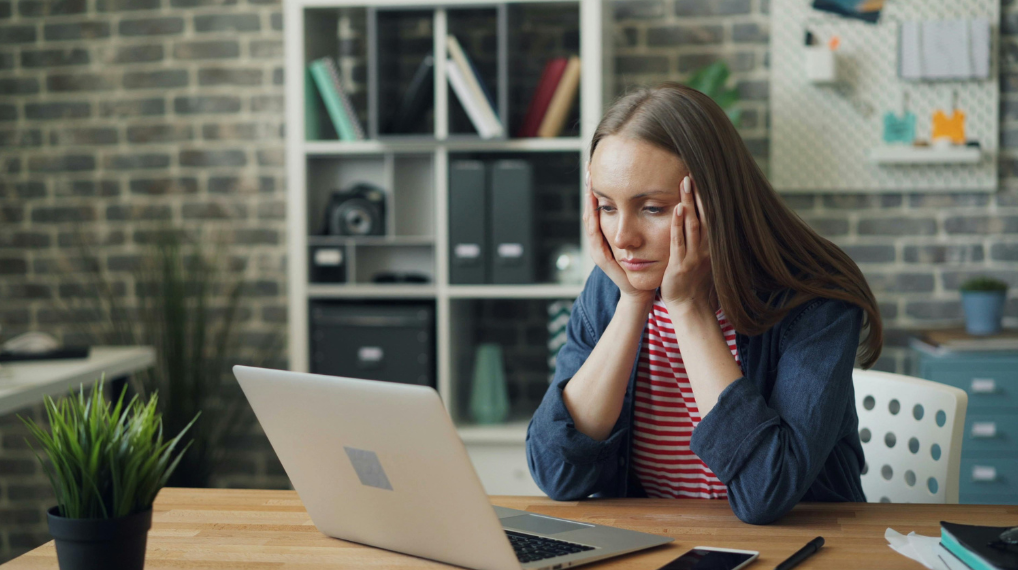 How to Tread Water When You’re Drowning in Debt