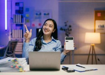 How to Deal With Debt in Your 20s in 2026