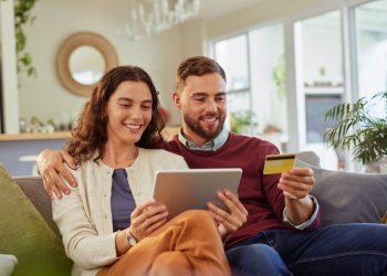 How to Manage Money as a Couple