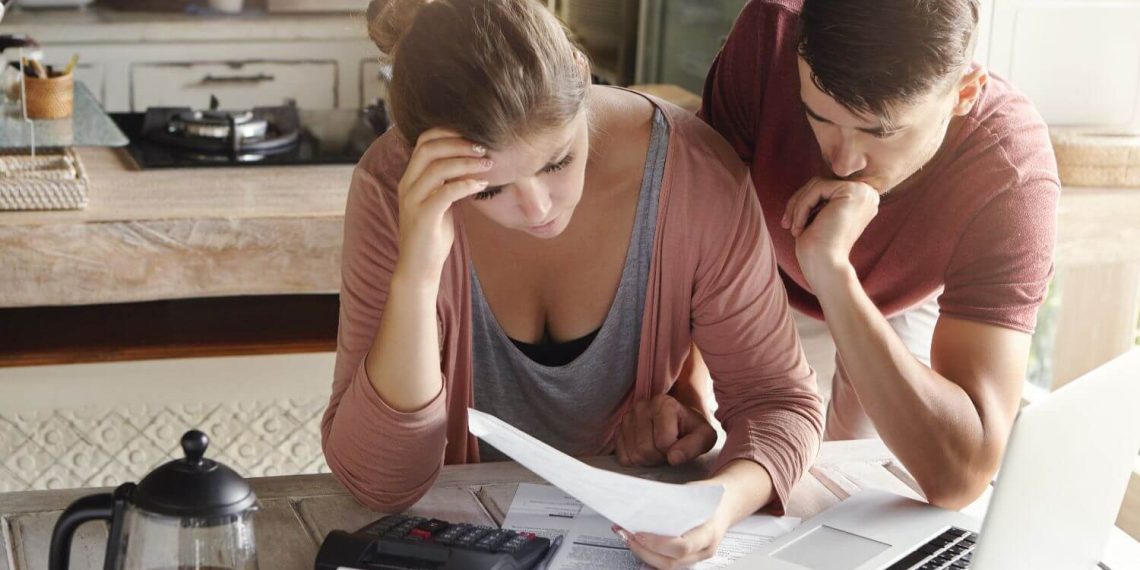 Why tax season is turning into a debt trap for Canadians (and how to avoid it)