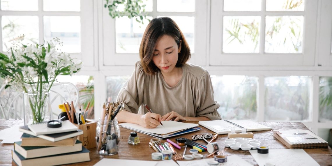 The best bank accounts for side hustles in Canada for October 2023