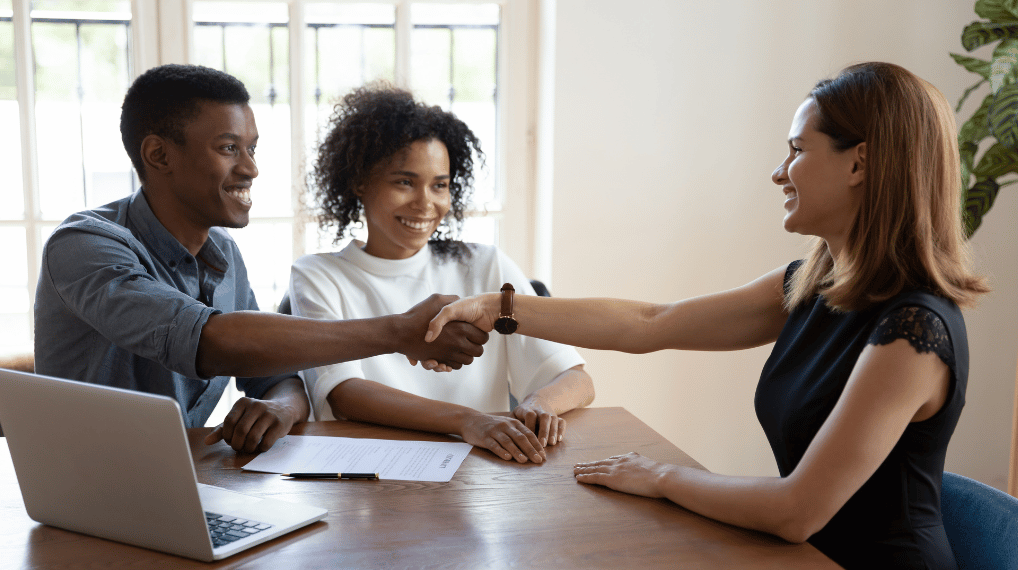 Mortgage Renewal vs Refinance: Key Differences Explained