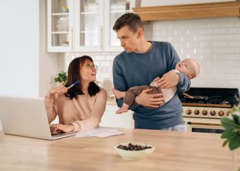 Budgeting for Parental Leave – A Maternity Leave Money Guide for Canadian Families