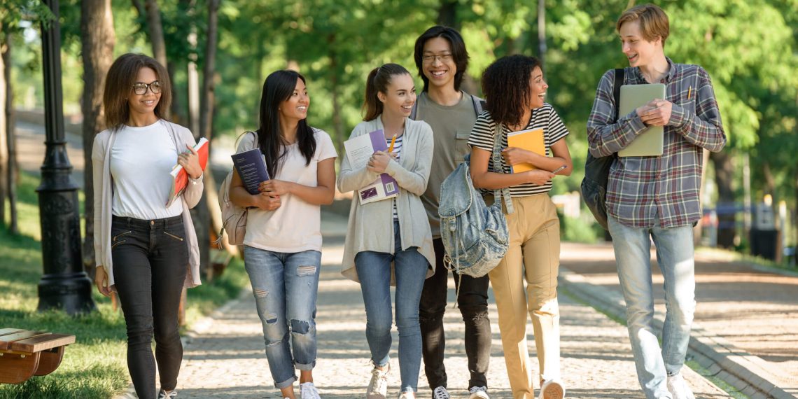 How international students can build credit in Canada