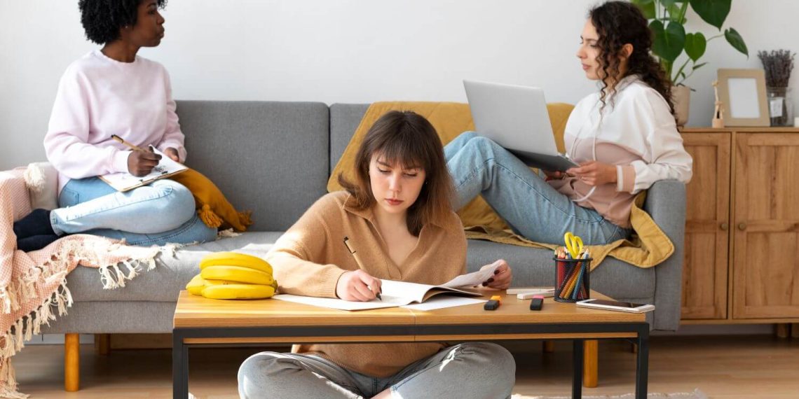 A roommate’s guide to the money talk